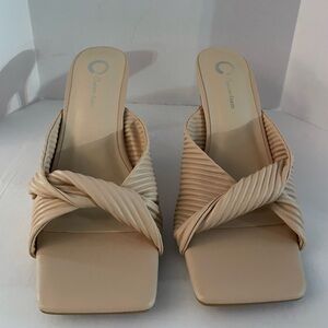 Journee collection Tru Comfort sandal